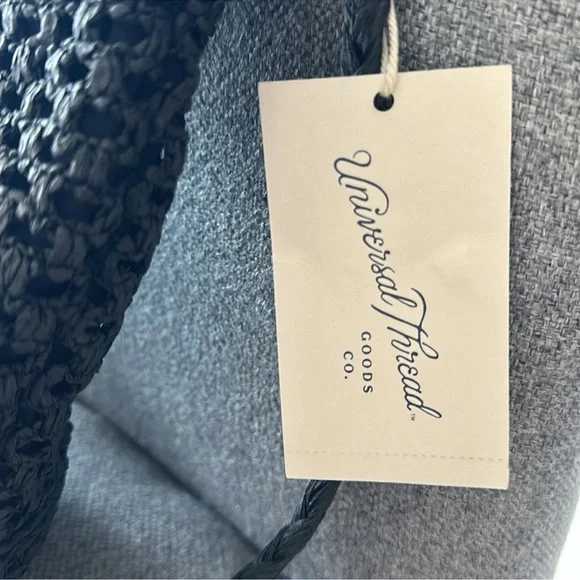 Universal Thread Straw Crossbody Bucket Bag with Removable Straps - Picture 8 of 12